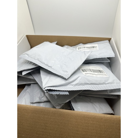 30 Pack Jewelry Box (4 Pieces Per Set/30 Sets Included) Clover Flower Jewelry - Picture 12 of 12